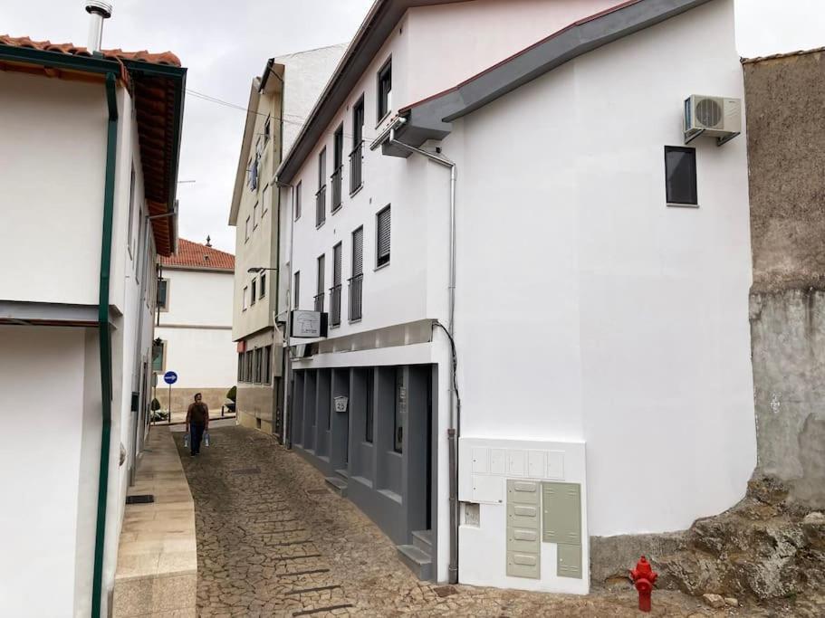 Casa Do Largo Lägenhet Bragança Exteriör bild